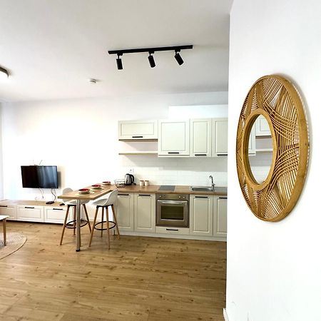 Apartment In The Heart Of Old Bazaar, Tirana - Hana Apartments Exterior foto