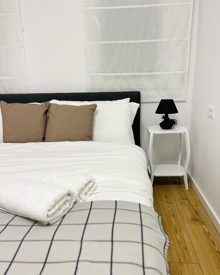 Apartment In The Heart Of Old Bazaar, Tirana - Hana Apartments Exterior foto