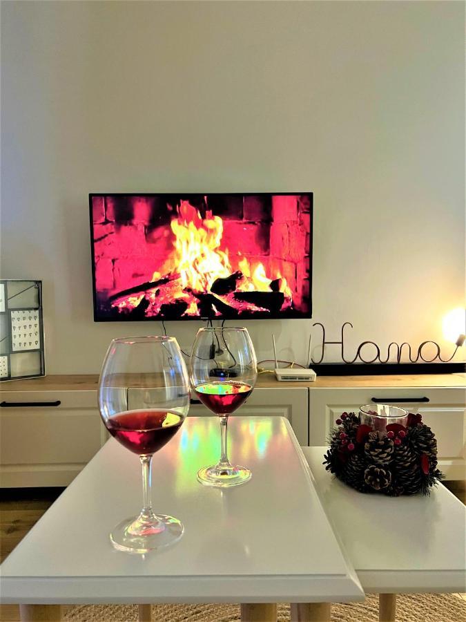 Apartment In The Heart Of Old Bazaar, Tirana - Hana Apartments Exterior foto